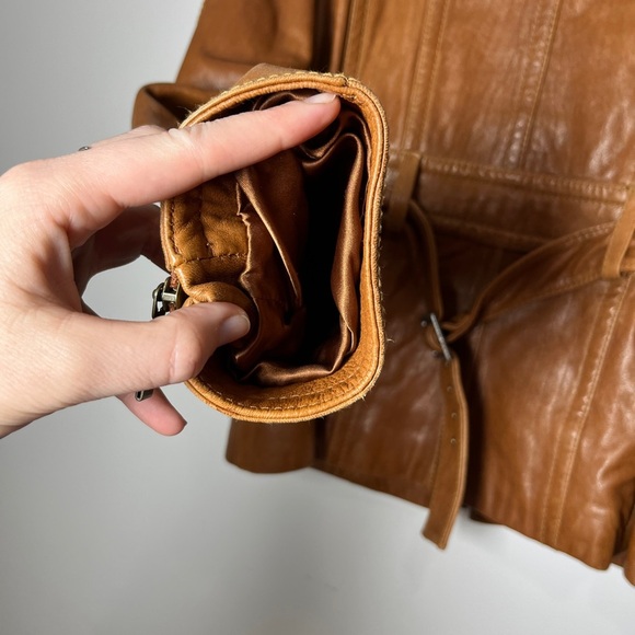 Vintage Anne Klein Longer Line Camel Faux Belted Leather Jacket Sz M - Picture 12 of 15